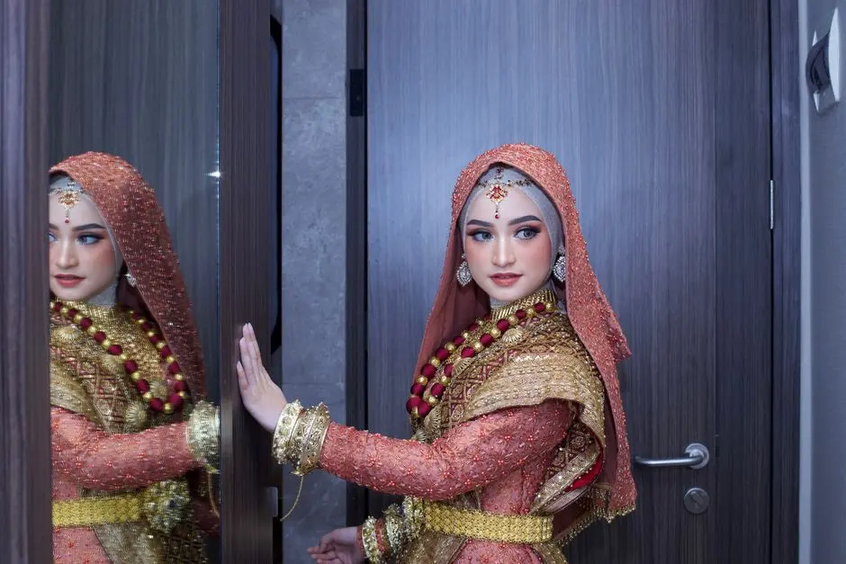 Tips Tampil Wanita: Percaya Diri dengan Penampilan Alami